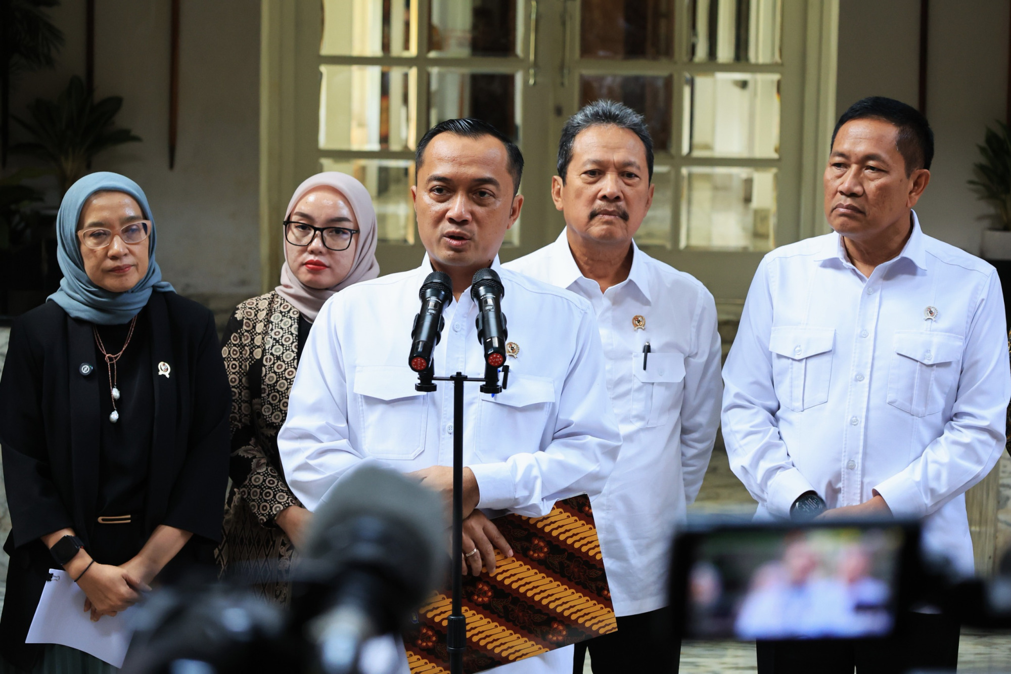 Wamenhan RI Hadiri Rapat Lintas Kementerian Bahas Pengawakan Program Prioritas Presiden