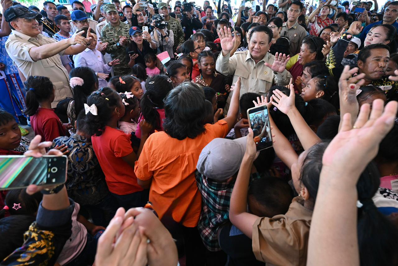 Menhan Dampingi Presiden RI Kunjungan Kerja ke Miangas, Perkuat Perhatian terhadap Wilayah Terluar