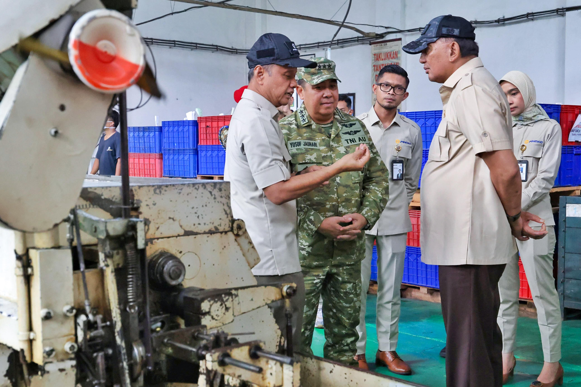 Menhan RI Perkuat Kolaborasi Strategis Industri Pertahanan Nasional di PT Pindad Malang