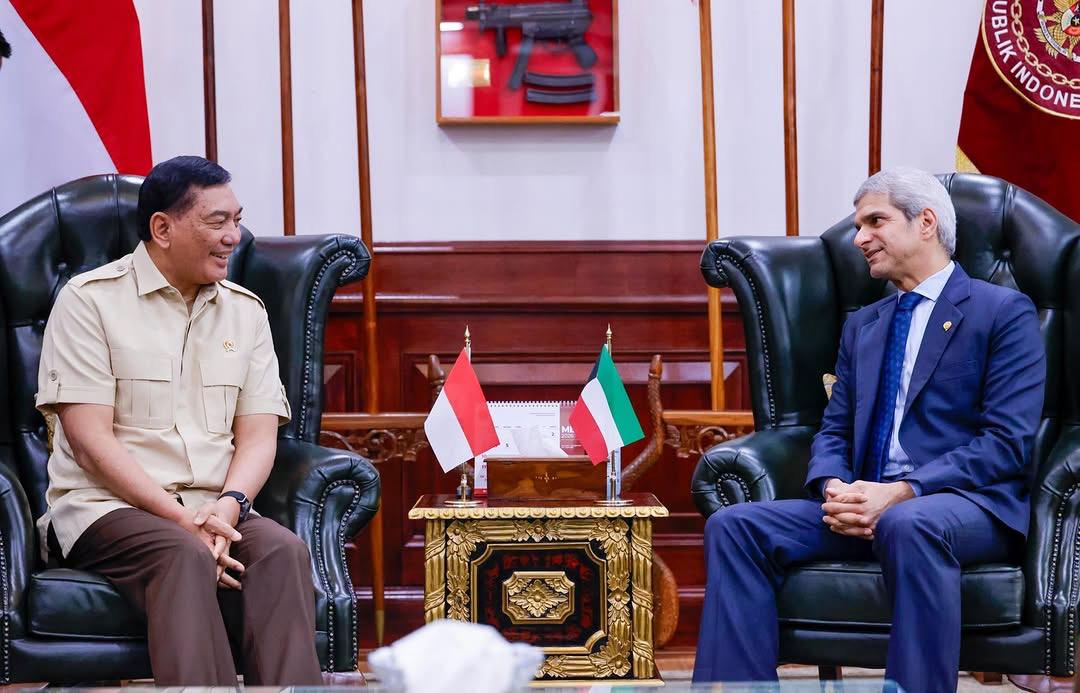 Menhan Sjafrie Terima Dubes Kuwait untuk Indonesia, Bahas Penguatan Kerja Sama Pertahanan