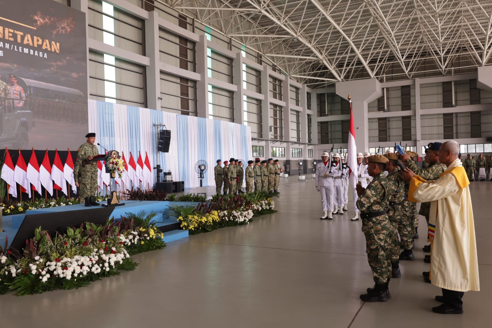 Kabacadnas Kemhan Pimpin Upacara Penyumpahan dan Penetapan Komcad ASN