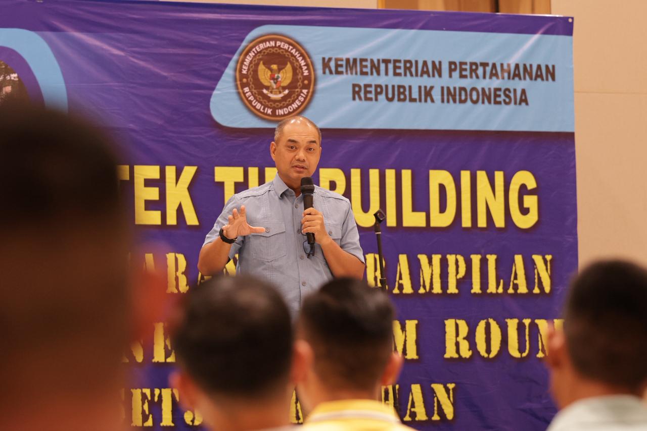 Karoum Setjen Kemhan Tekankan Soliditas, Integritas, dan Profesionalisme pada Bimtek Tim Building Bagpam