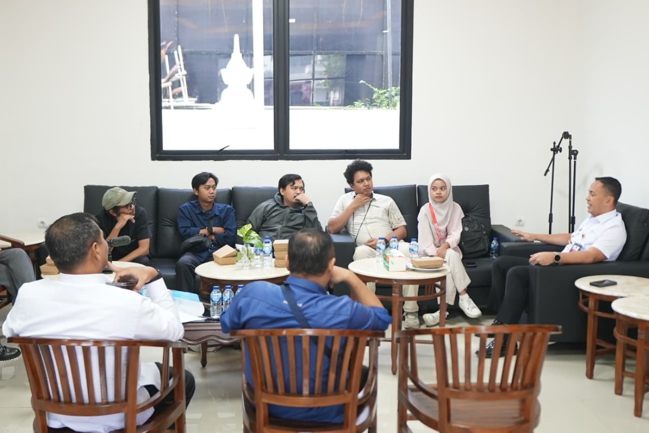 Kemhan Ajak Awak Media Tinjau Latsarmil SPPI di Mako Brigif 1 Marinir Cilandak