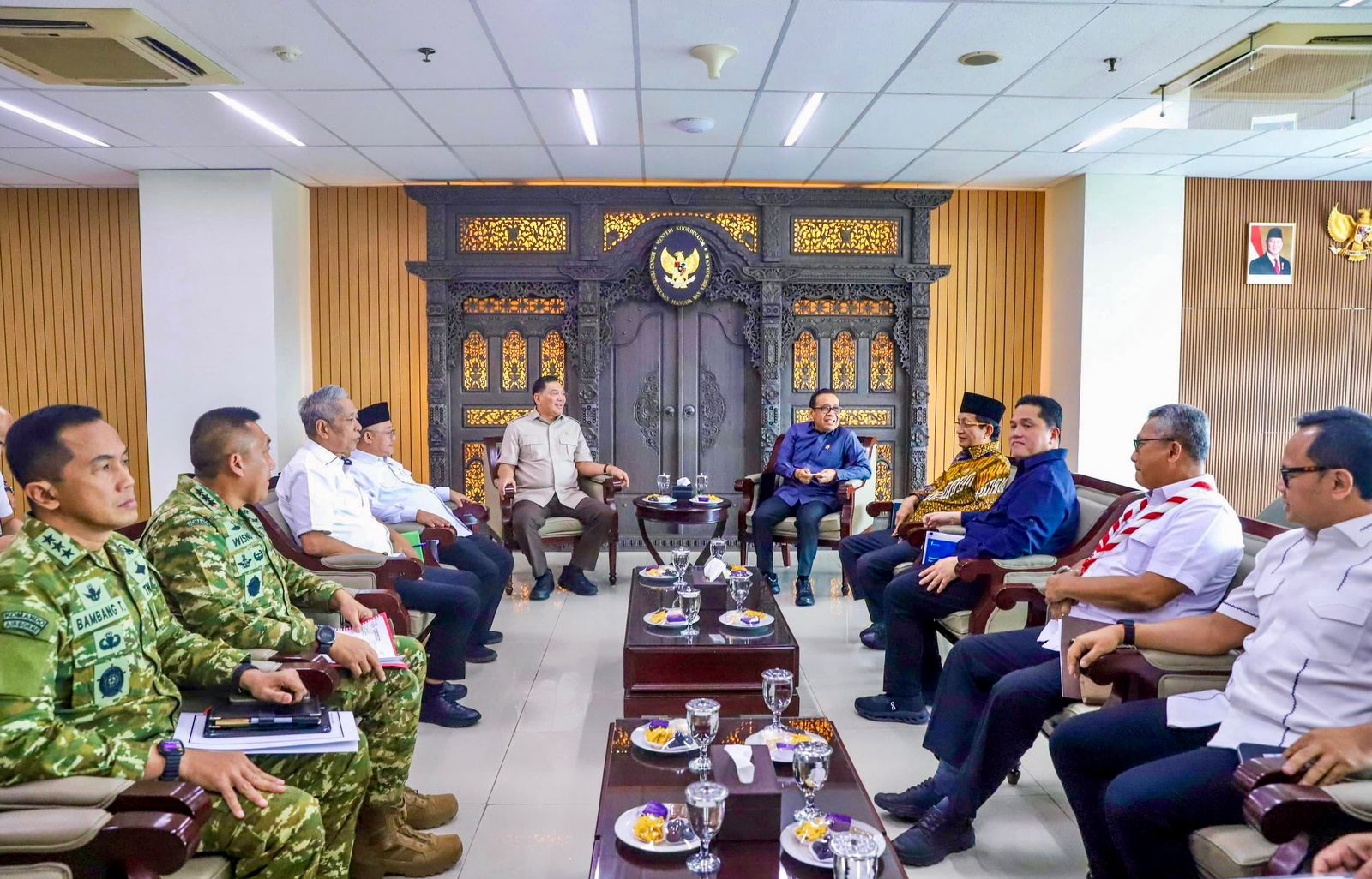 Menhan Sjafrie Hadiri Rapat Penguatan Karakter Kebangsaan untuk Siswa Sekolah Rakyat