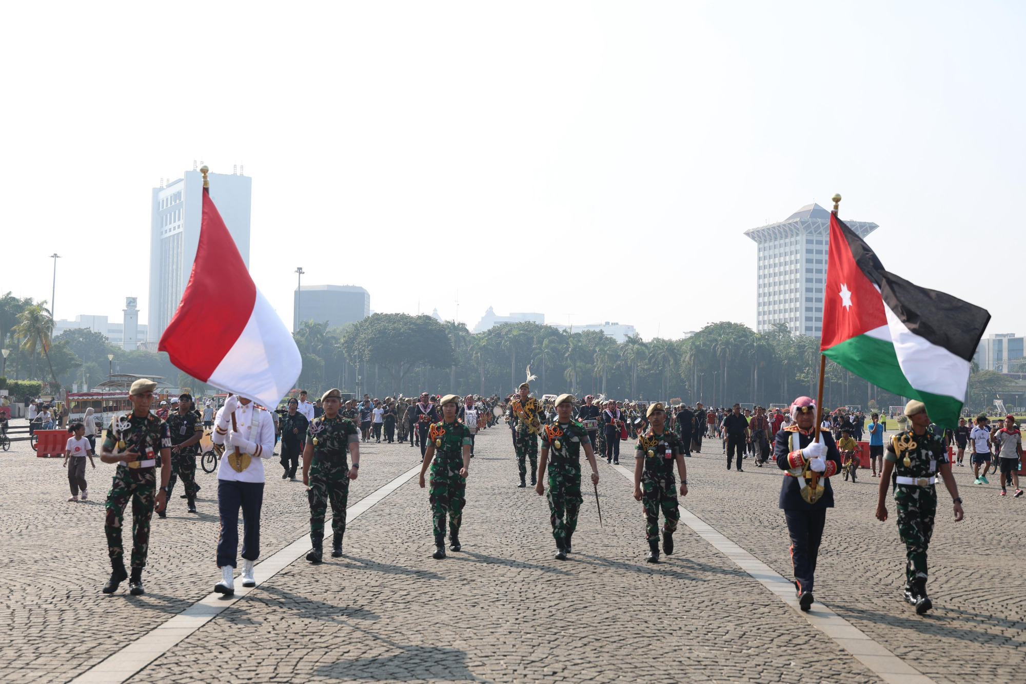 Parade Marching Band Gabungan Unhan RI dan Yordania dalam rangka Peringatan Hari Kemerdekaan Yordania ke-80