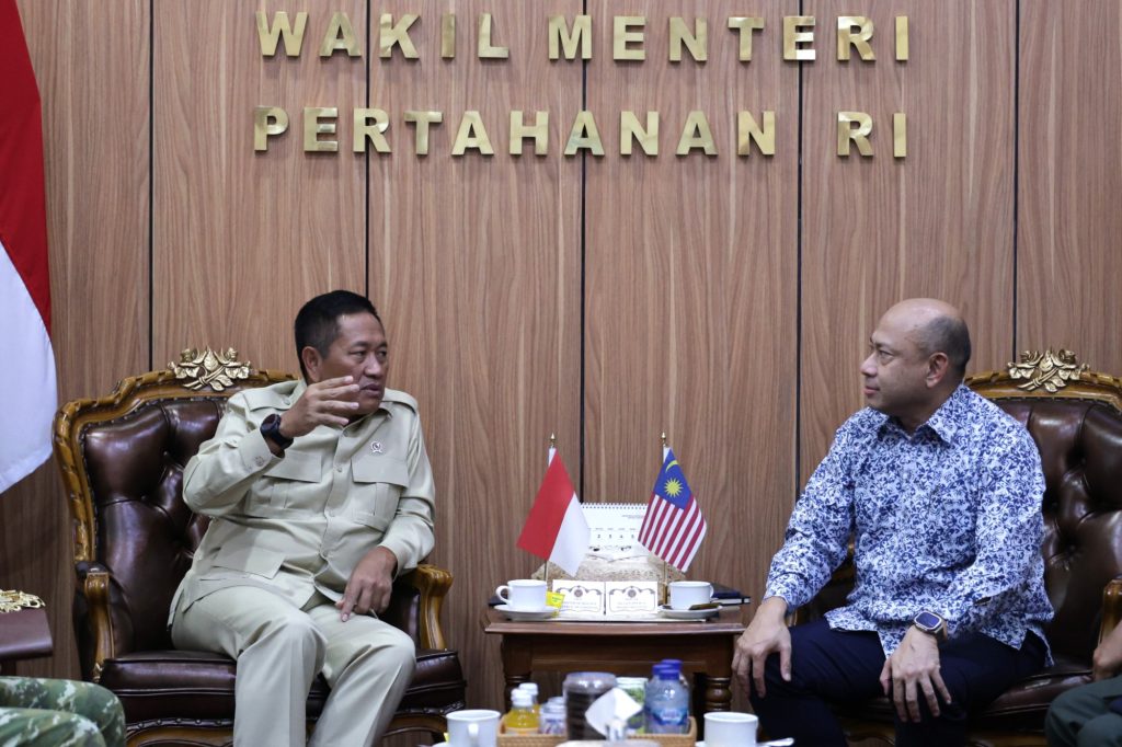 Wamenhan RI Menerima Kunjungan Kehormatan Deputy Secretary General Kementerian Pertahanan Malaysia