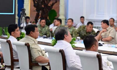 Menhan RI Hadiri Rapat Terbatas Bahas Percepatan Penguatan Koperasi Desa Merah Putih