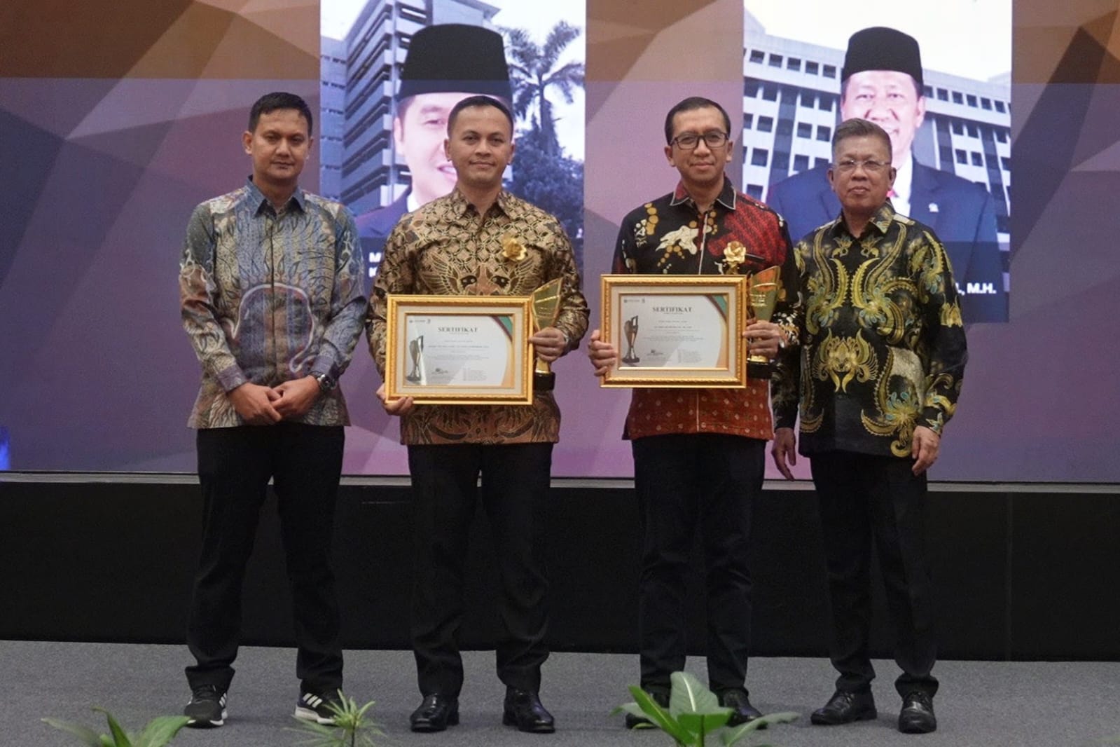 Menhan RI Raih Anugerah Pemred Award 2026 Kategori Menteri Terbaik Bidang Komunikasi dan Informasi