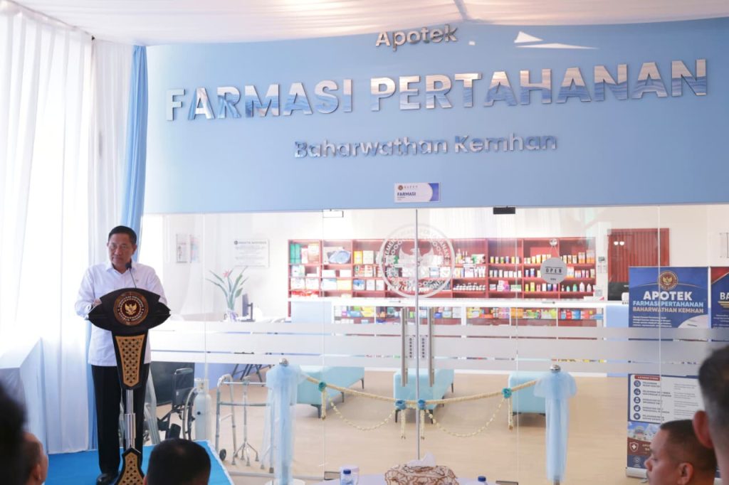 Wamenhan Resmikan Apotek Farmasi Pertahanan dan Kafe Jamu Rempah Baharwathan Kemhan di RSPPN Sodirman