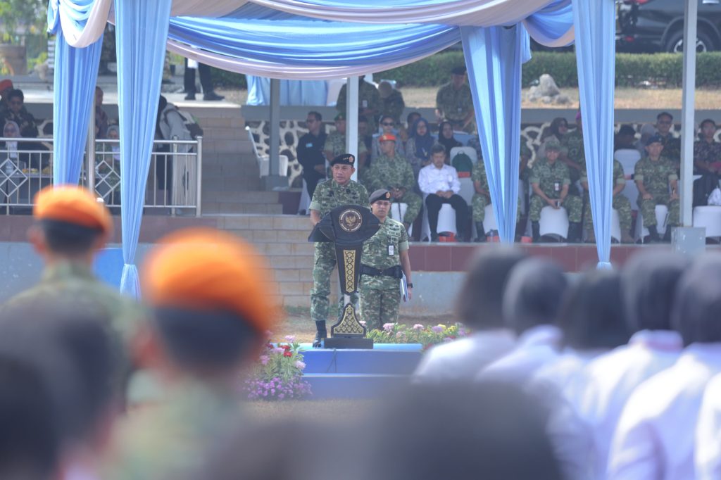 Kabacadnas Pimpin Apel Pemberangkatan Calon Komcad ASN Kementerian/Lembaga Gelombang II TA 2026