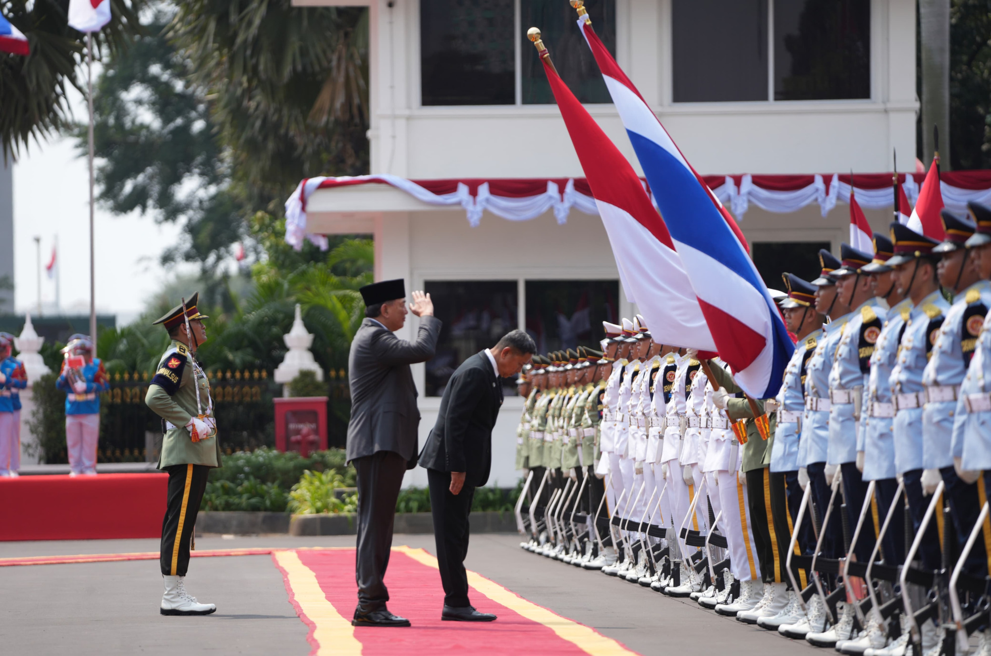 Menhan Sjafrie Terima Kunjungan Menhan Tailan, Perkuat Kerja Sama Pertahanan Indonesia–Tailan