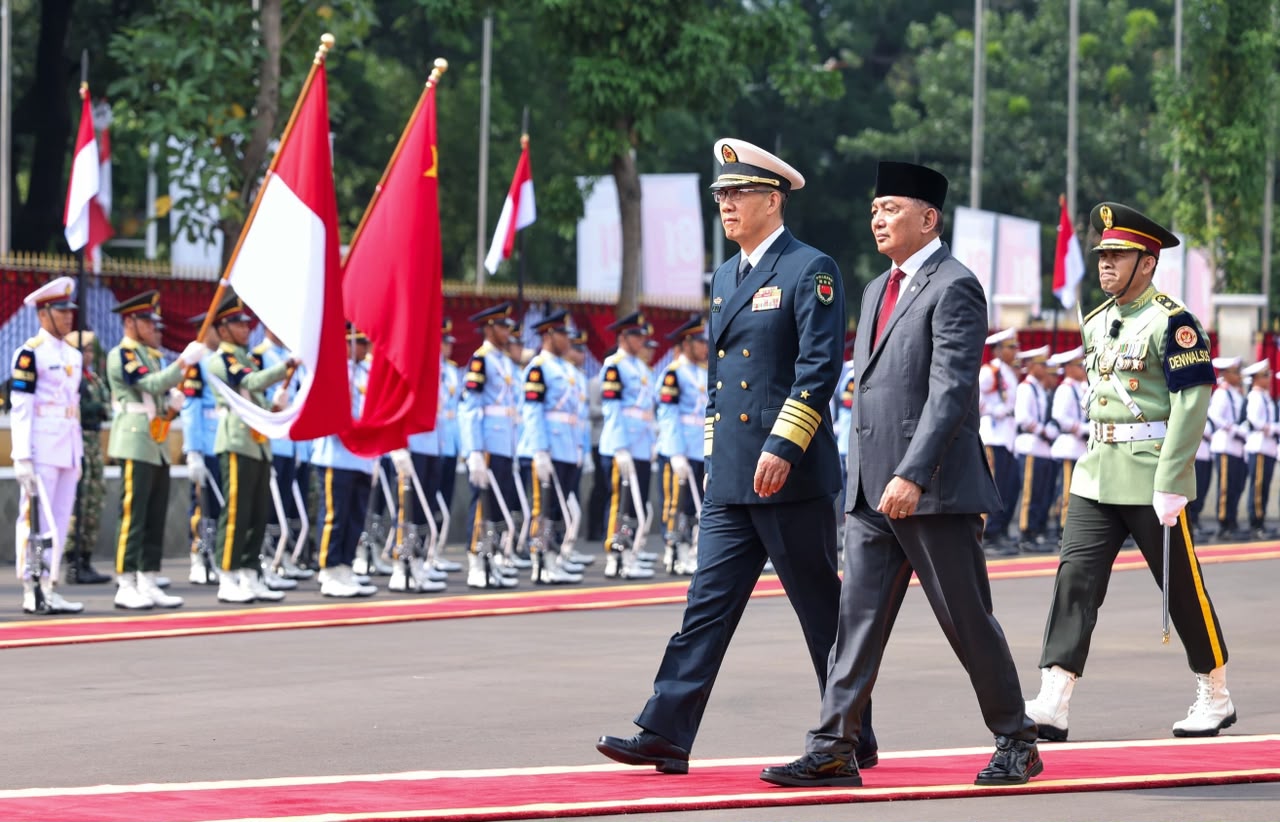 Menhan Sjafrie dan Menhan RRT Sepakat Perkuat Kerja Sama Pertahanan Indonesia–RRT