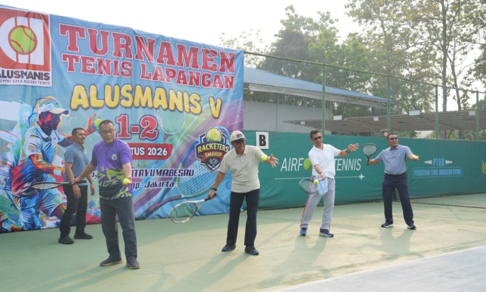 Wamenhan Donny Buka Turnamen Tenis Beregu Alusmanis V Tahun 2026 Di Mabesau Jakarta