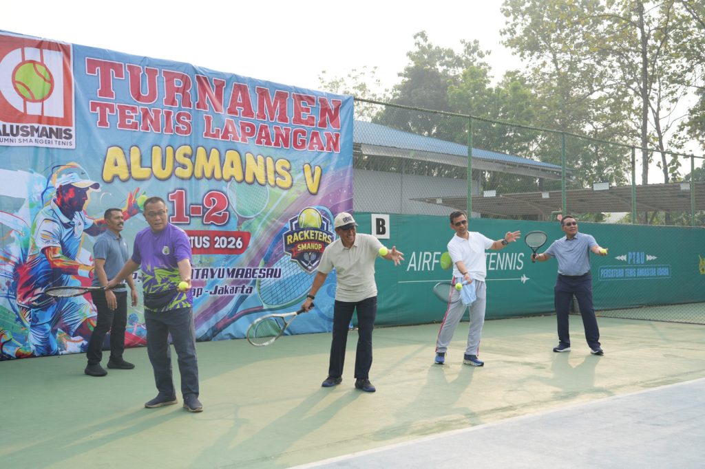 Wamenhan Donny Buka Turnamen Tenis Beregu Alusmanis V Tahun 2026 Di Mabesau Jakarta