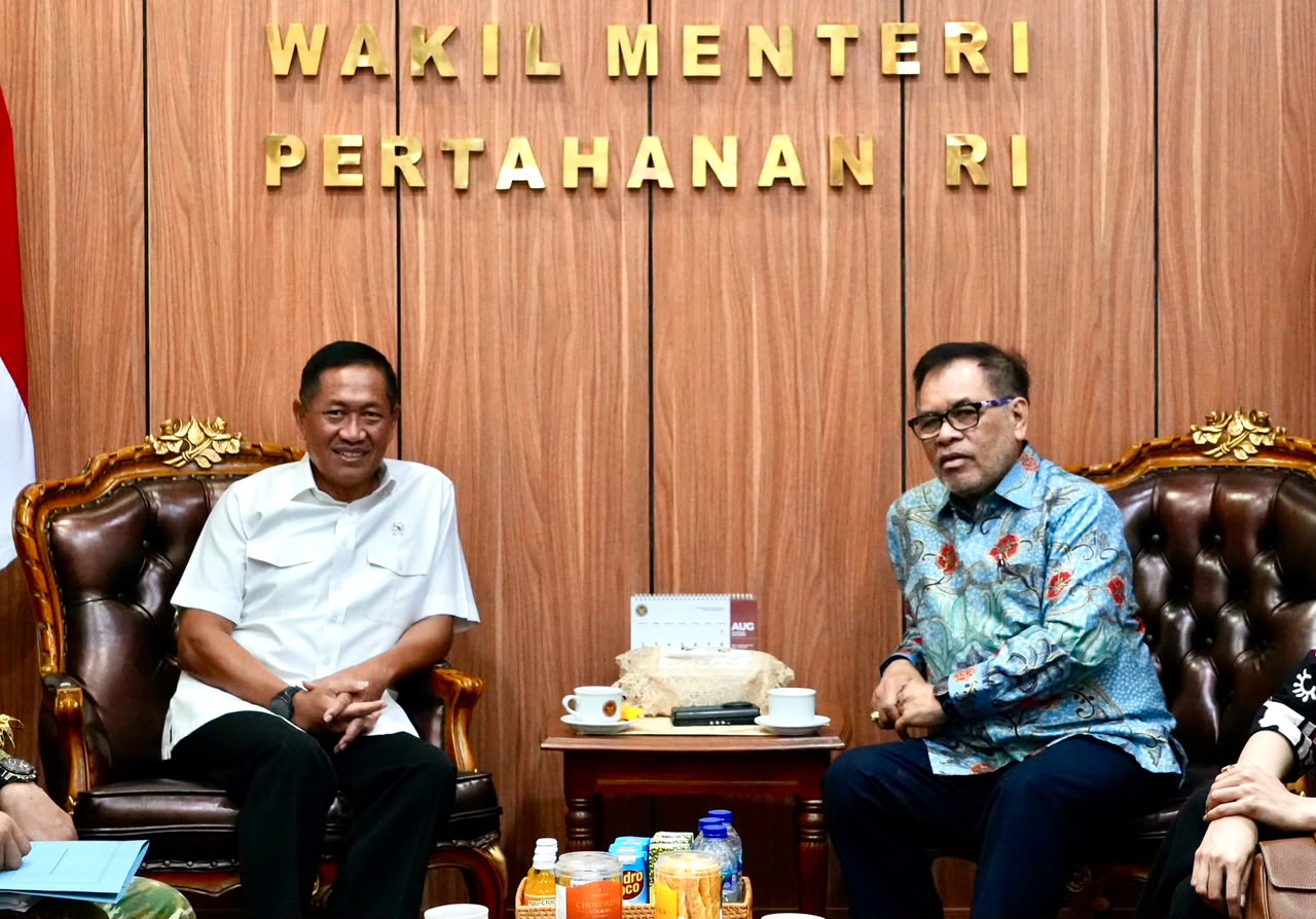 Wamenhan Mewakili Menhan RI Terima Dubes LBBP RI untuk RRT dan Mongolia