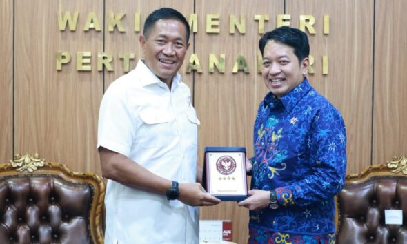 Wamenhan RI Terima Audiensi BPS Bahas Sensus Ekonomi dan Keamanan Data Nasional