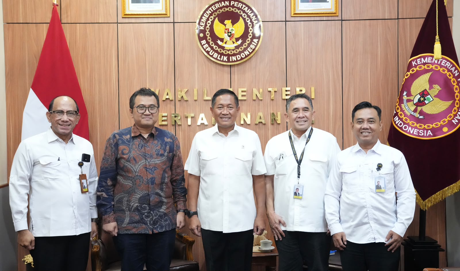 Wamenhan dan KSP Bahas Penguatan SDM Unggul serta Pengembangan URI