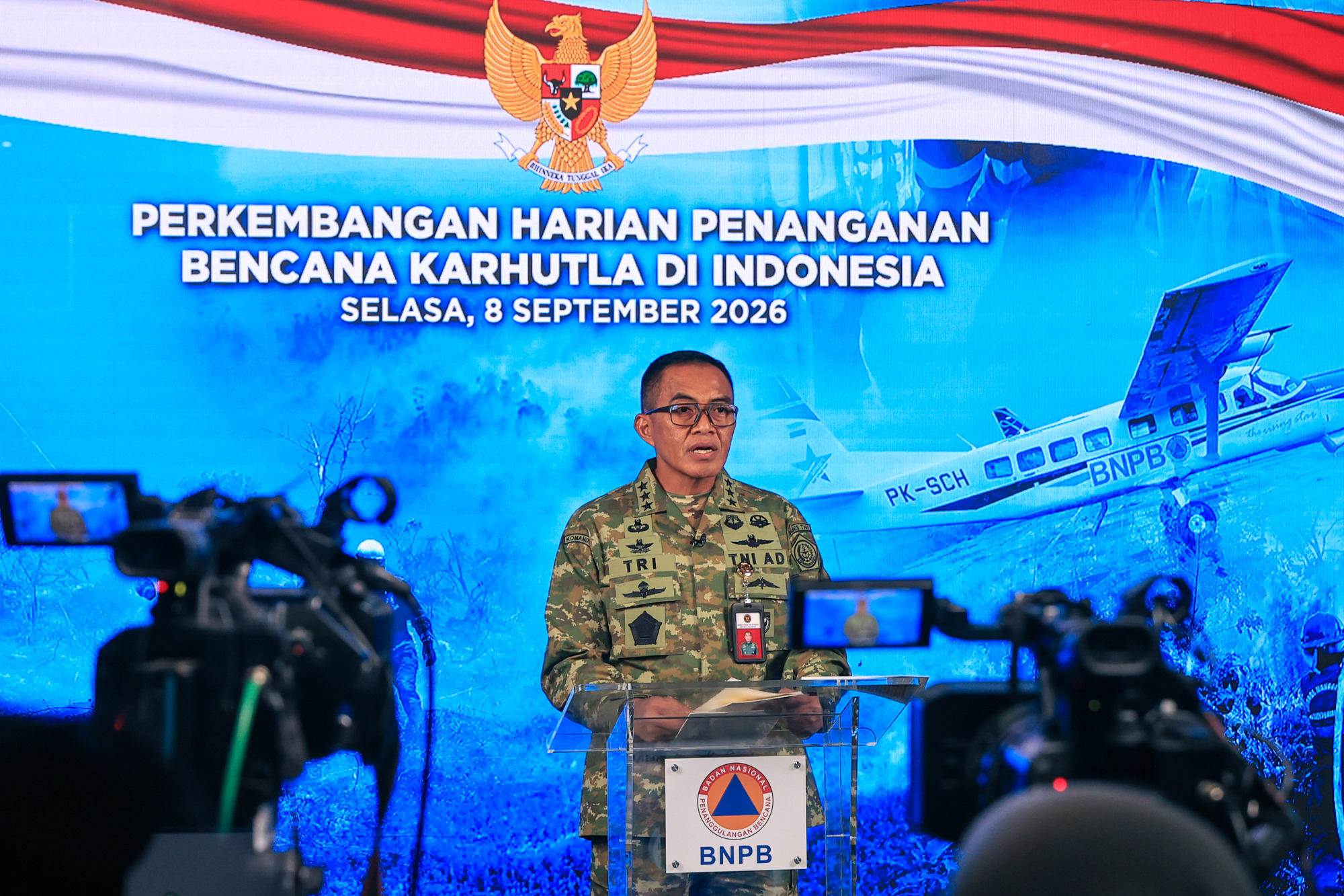 Kemhan dan TNI Perkuat Respons Bencana, dari Erupsi, Gempa NTT Hingga Karhutla