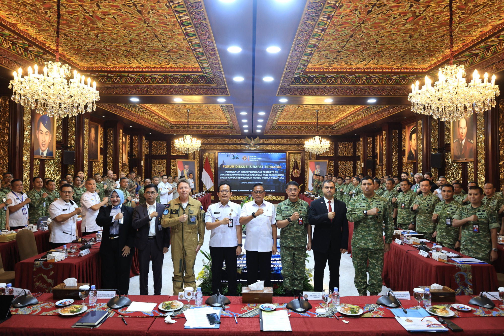 Wamenhan Buka Forum Diskusi Peningkatan Interoperabilitas Alutsista TNI