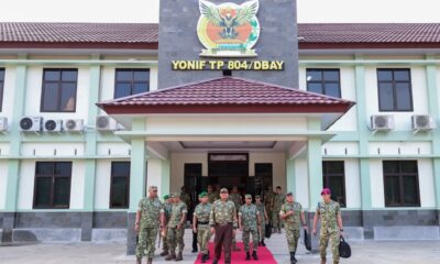Menhan RI Tinjau Yonif TP 804/Dharma Bhakti Asasta Yuddha di Nabire