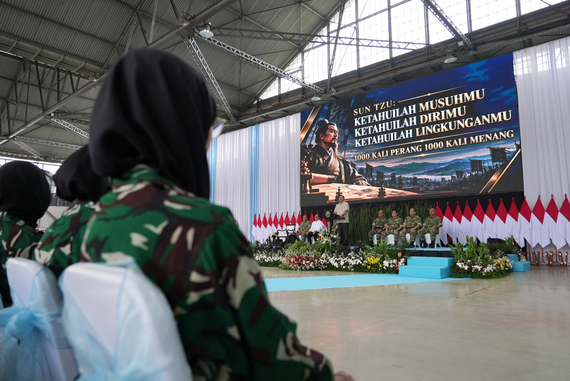 Menhan Tekankan Bela Negara dan Patriotisme kepada Siswa Latsarmil Komcad