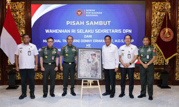 Wamenhan RI Richard Tampubolon Emban Amanah sebagai Sekretaris Dewan Pertahanan Nasional