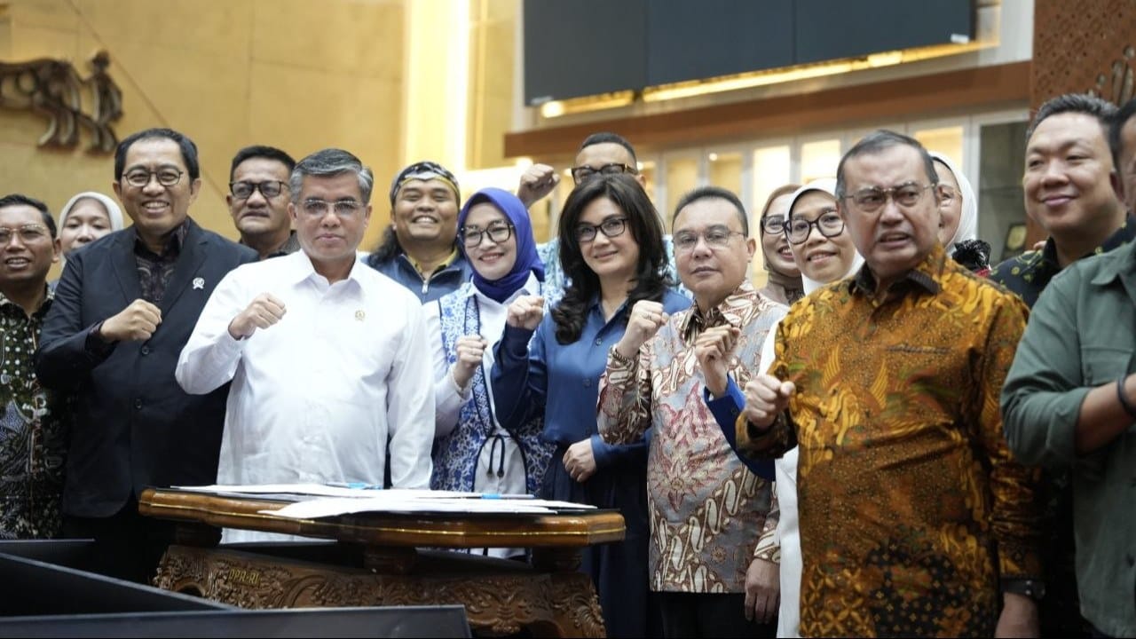 Komisi IX dan Pemerintah Sepakati RUU Pelindungan Ketenagakerjaan Dibawa ke Paripurna