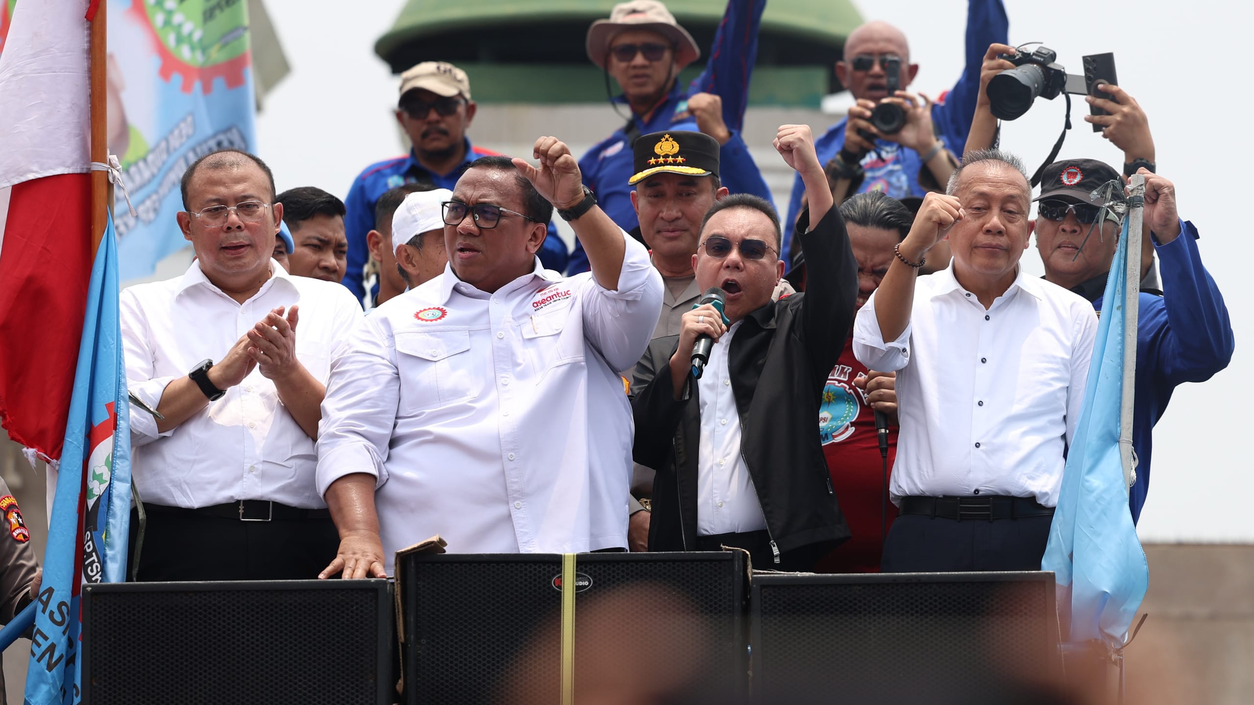 DPR Sahkan UU Pelindungan Ketenagakerjaan, Dasco: Kado Terindah untuk Buruh